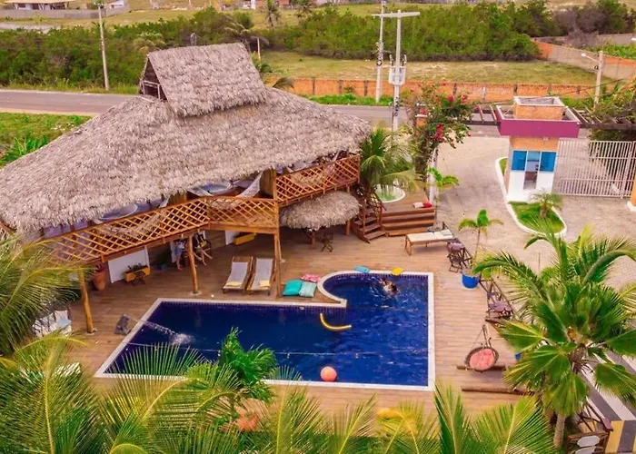 Leão Beach Pousada Luis Correia